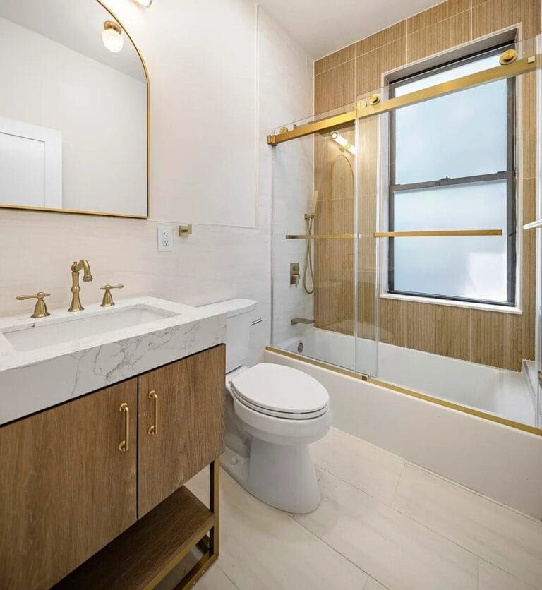 Bathroom renovation by Hallmark Projects, Vancouver